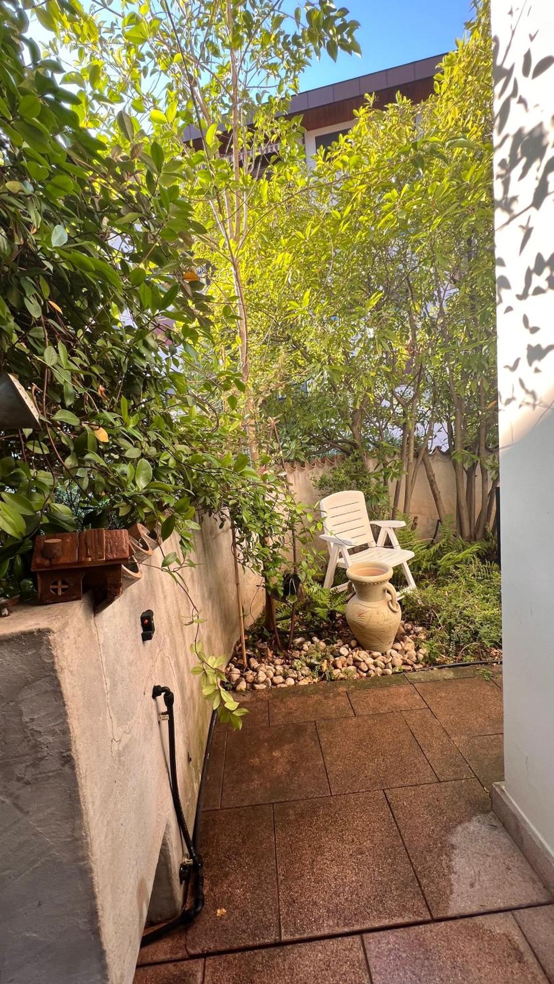 Garden *